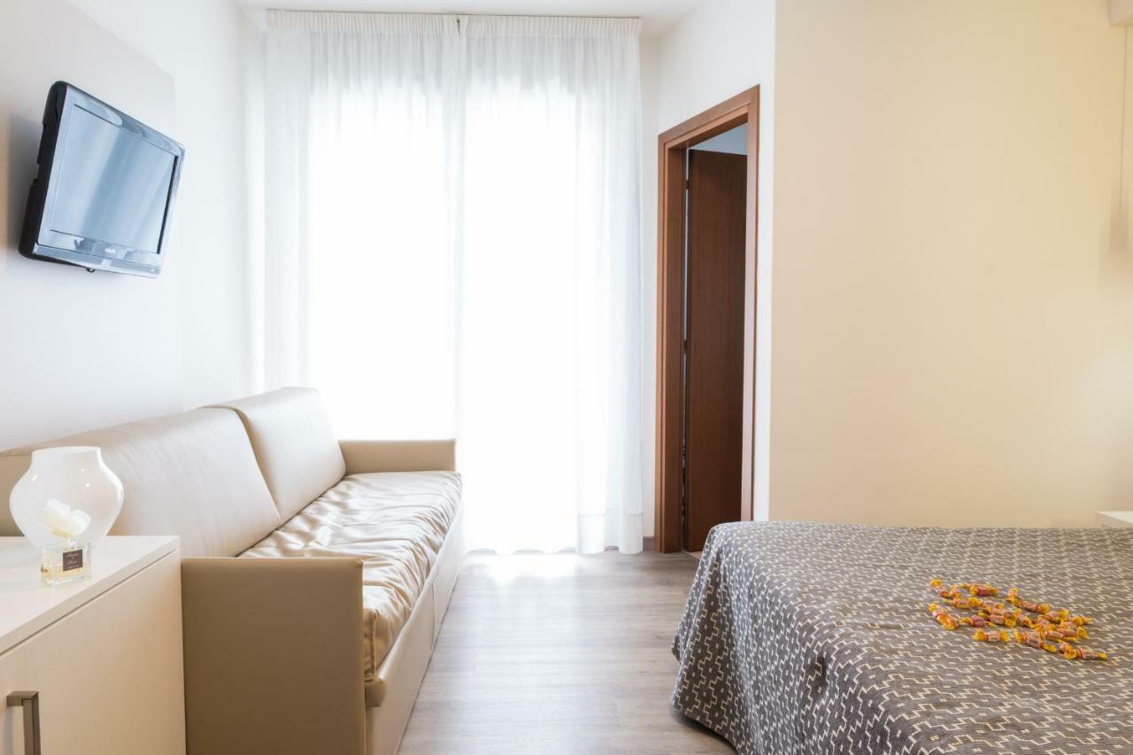 Hotel Nettuno Caorle Exterior foto